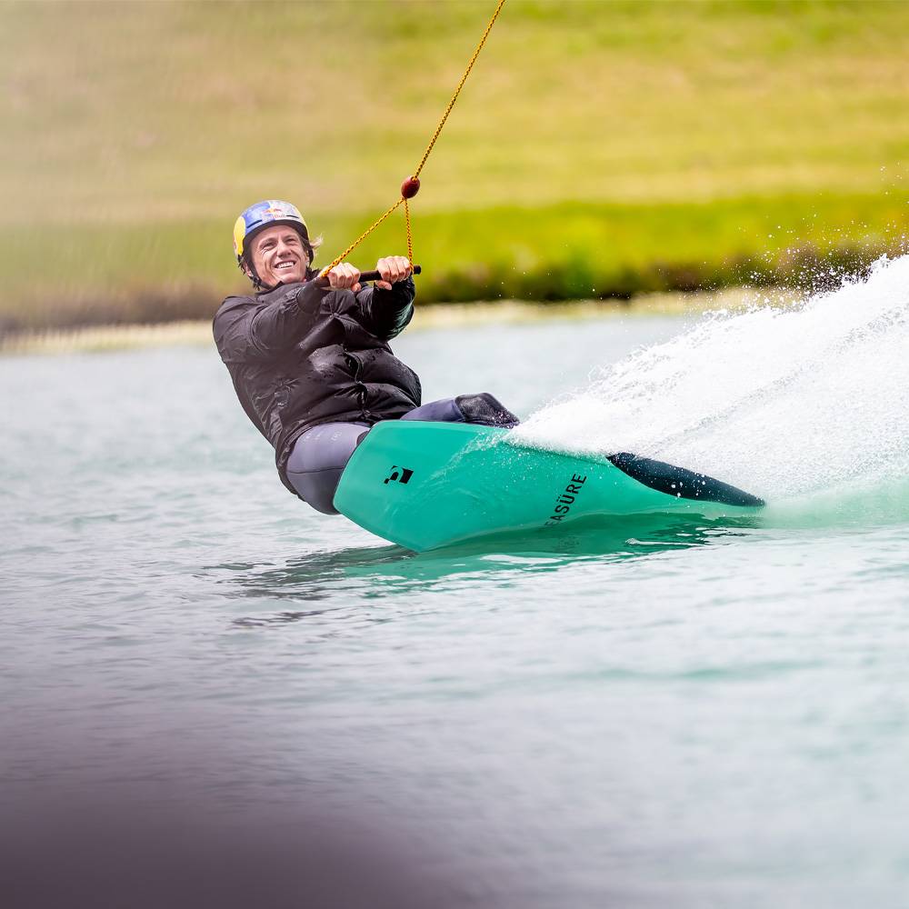 Hyperlite Pleasure wakeboard 144 cm con attacchi Zero2 11