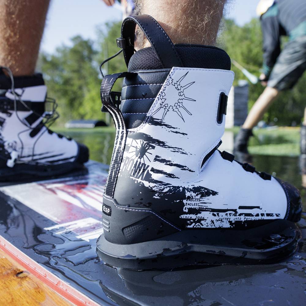 Ronix Kinetik Project EXP attacchi da wakeboard 6