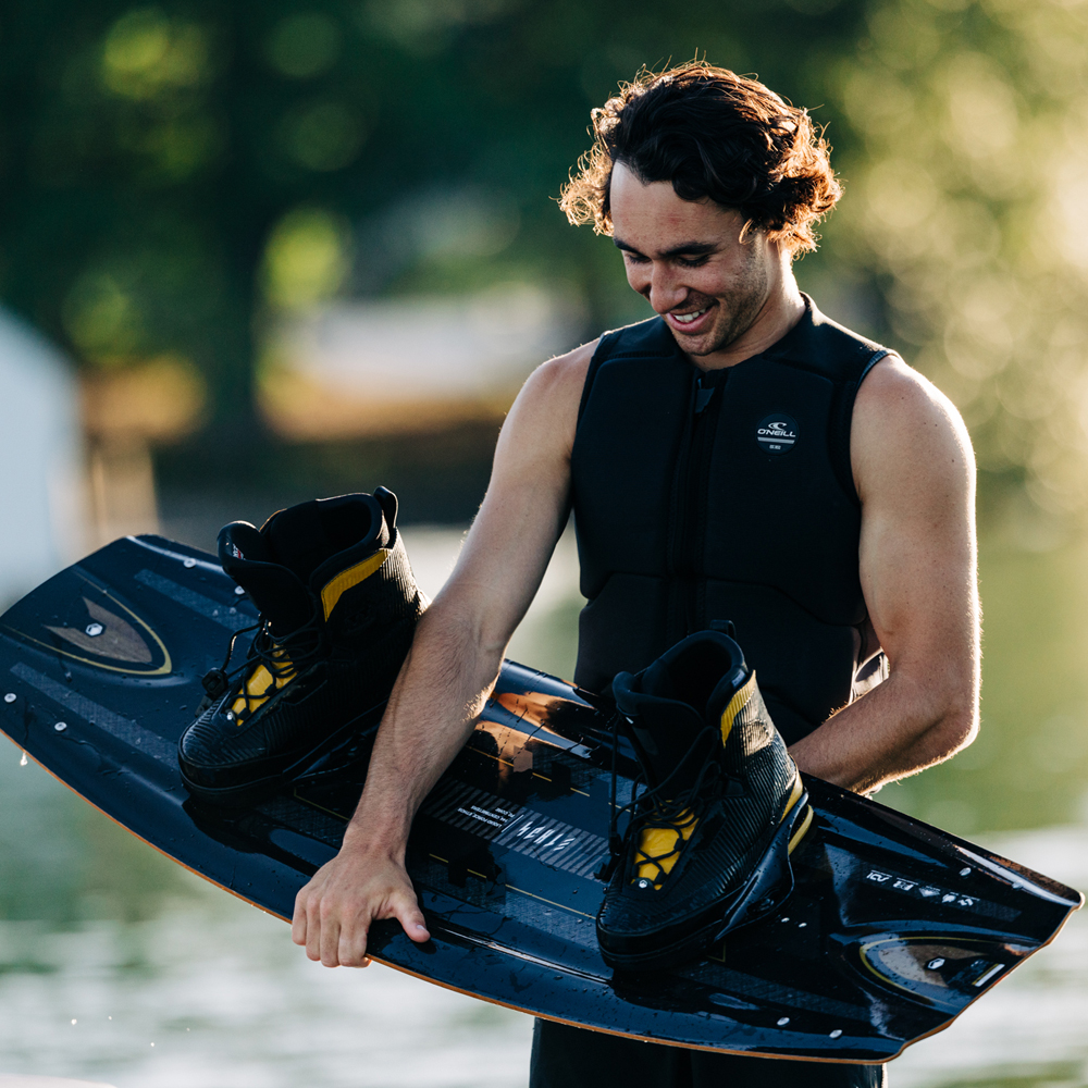Liquid Force Set wakeboard Ethos 141 cm con binding Vertex 6x 9