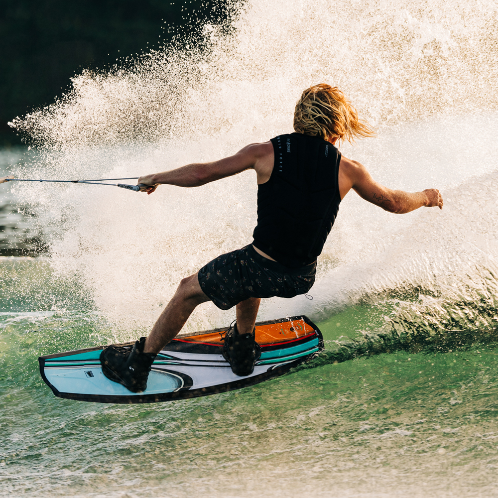 Liquid Force Set da wakeboard Trip 150 cm con legature Index 10