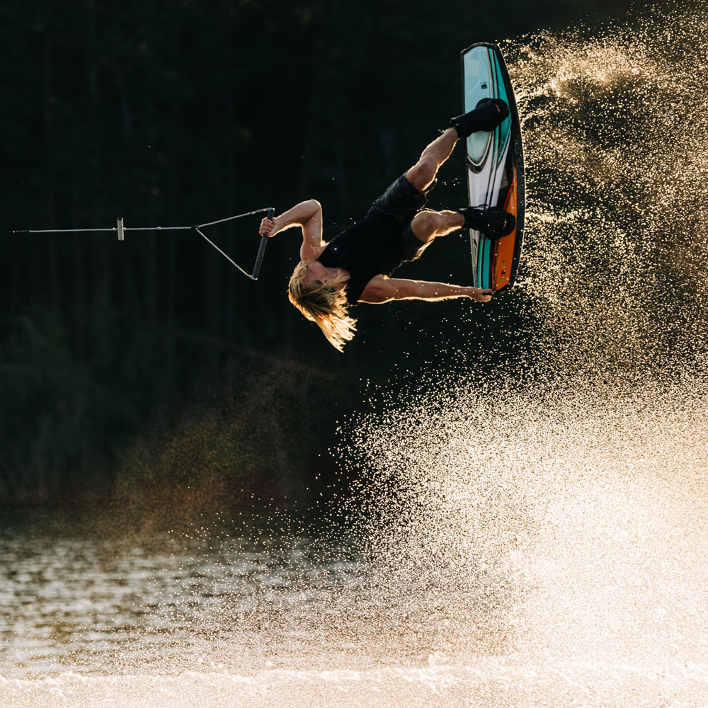 Liquid Force Set da wakeboard Trip 150 cm con legature Index 12
